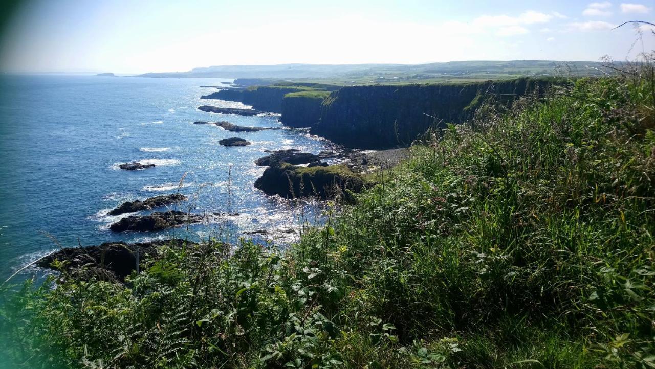 Dunseverick Ramblers Rest Бушмилс Екстериор снимка